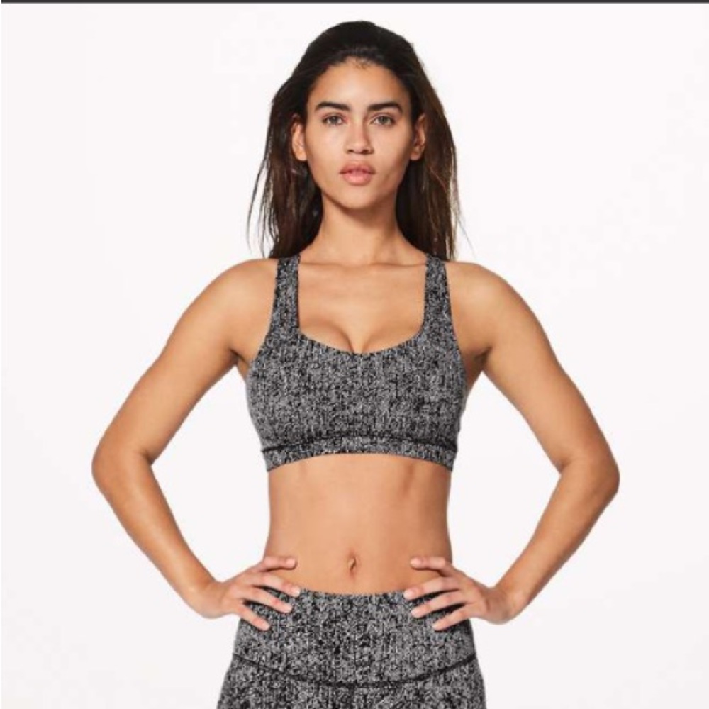 Lululemon Free To Be Serene Bra